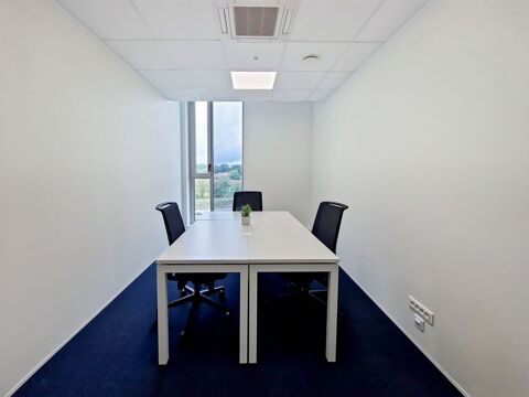 Trouvez un espace de bureau à Rennes HQ Solaris pour 5 personnes où tout est pris en charge 559 35000 Rennes
