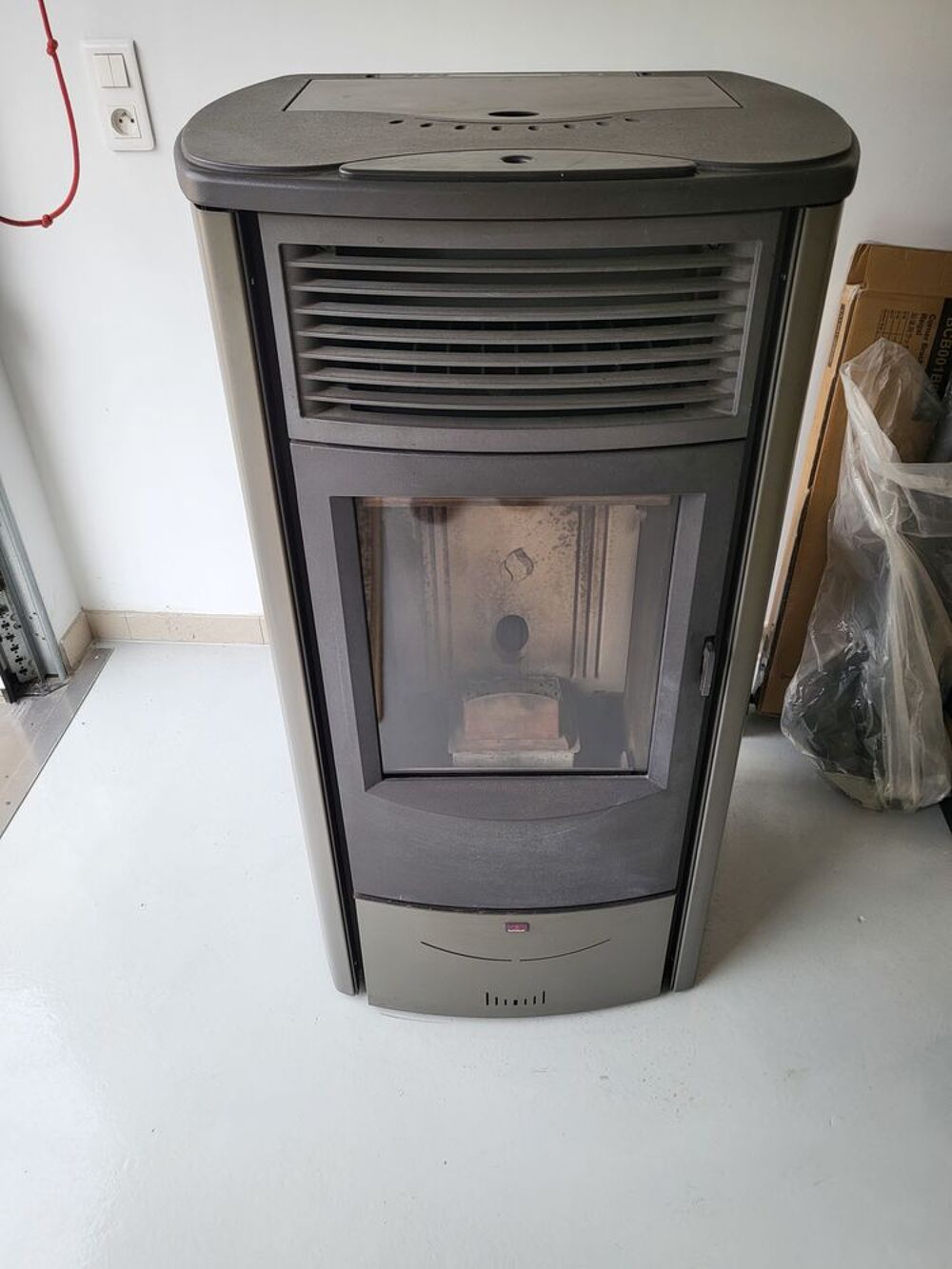 Po&ecirc;le a pellet Bricolage