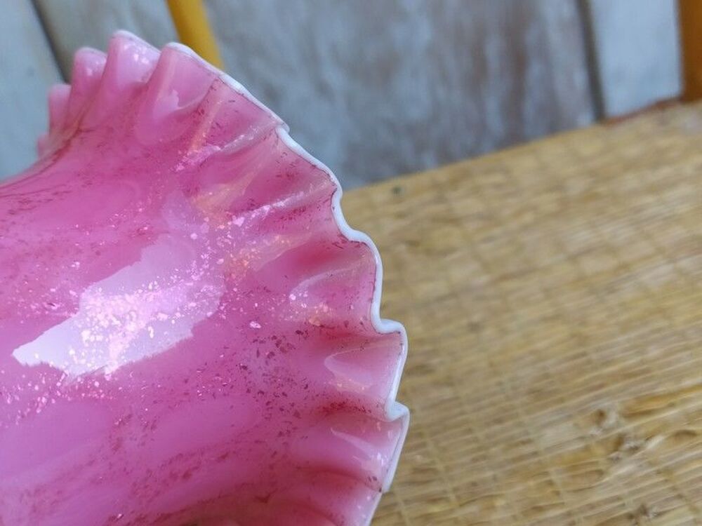 Tulipe Verre Lampe &agrave; P&eacute;trole Corolle Rose Clichy Overlay Décoration