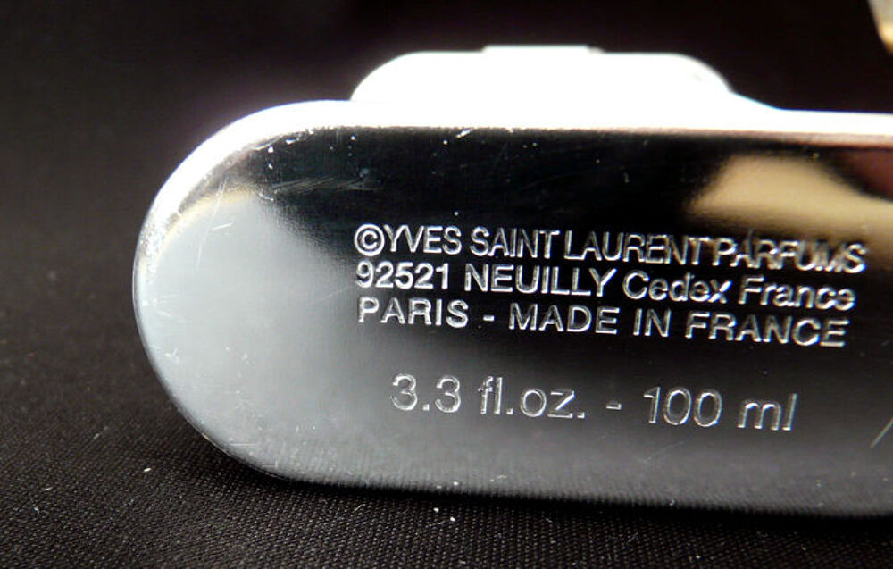 Flacon de l'Eau de Toilette KOUROS (vide) Yves Saint Laurent 
