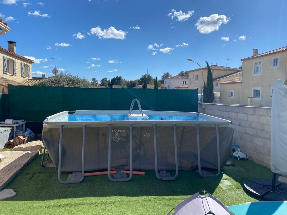 Piscine INTEX hors sol avec accessoires Jardin