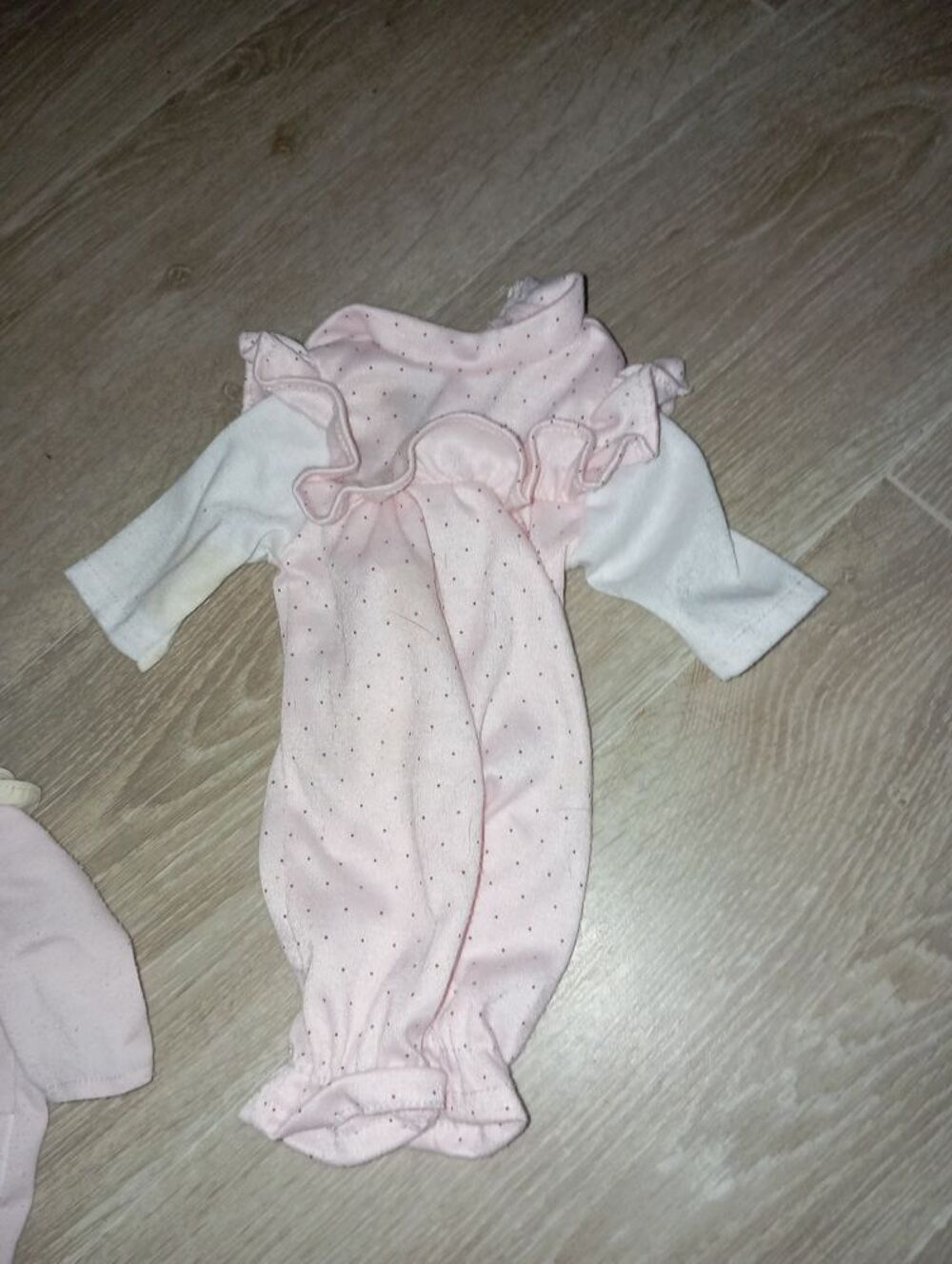 V&ecirc;tements poup&eacute;es Jeux / jouets