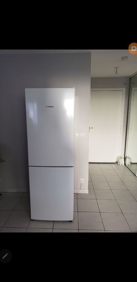 rfrigrateur Bosch 250 Saint-Raphal (83)