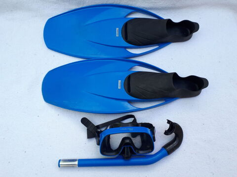 Palmes Tribord D�cathlon + masque + tuba 9 Montigny-Lencoup (77)