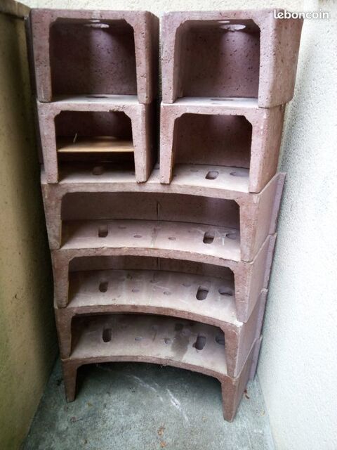 Casier � bouteilles en ciment 40 Beaumont-de-Lomagne (82)