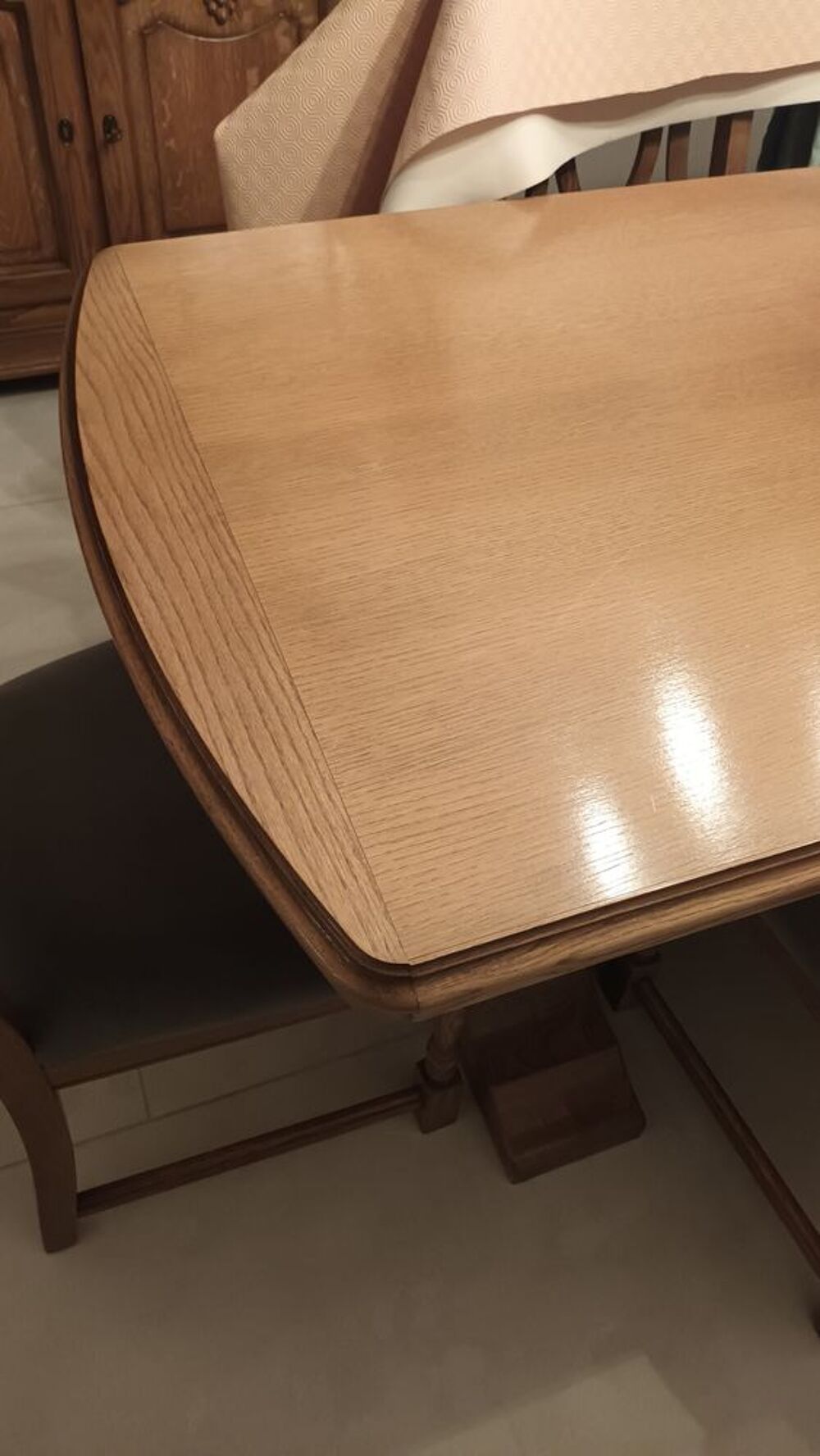 Table de salle &agrave; manger Meubles