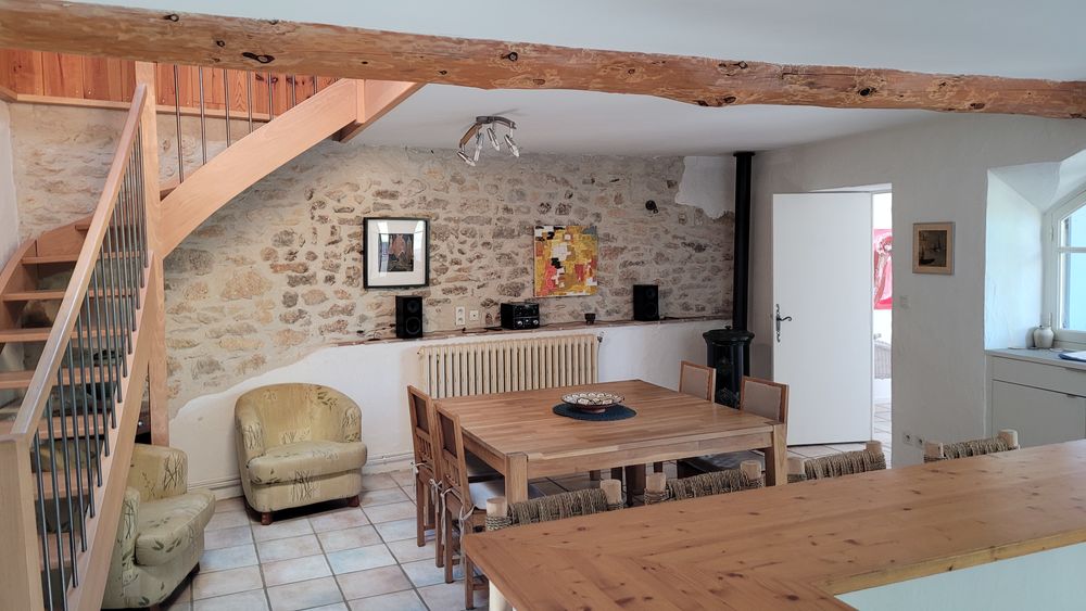   Gite 8 personnes avec piscine Animaux  bienvenus Rhône-Alpes, Vagnas (07150)