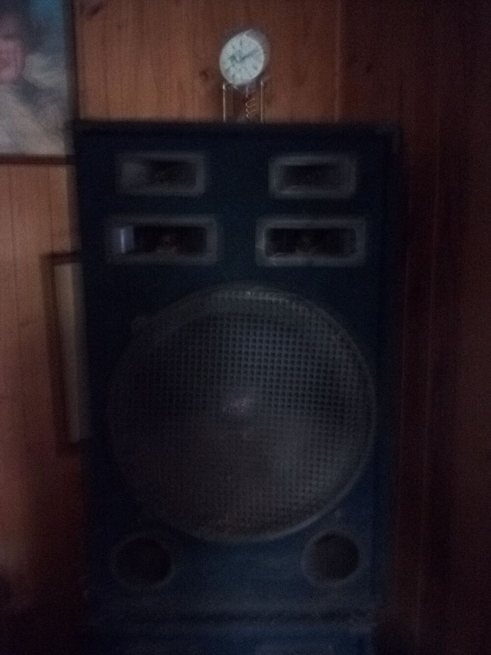 DEUX GROSSE ENCEINTE BONNE ETAT Audio et hifi