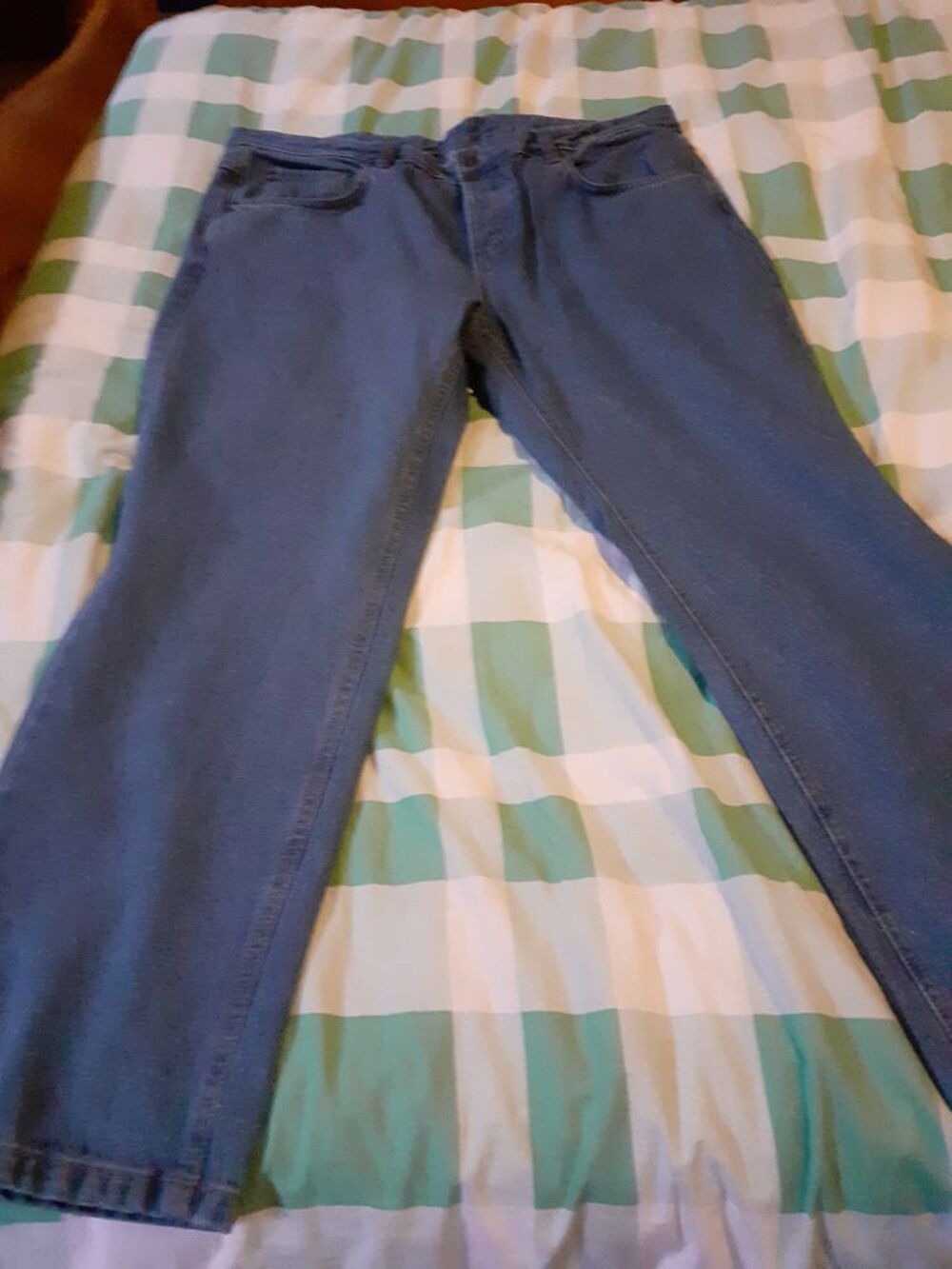 JEAN NEUF Vêtements