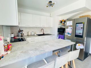  Maison � vendre 6 pi�ces 110 m� Sanary-sur-mer