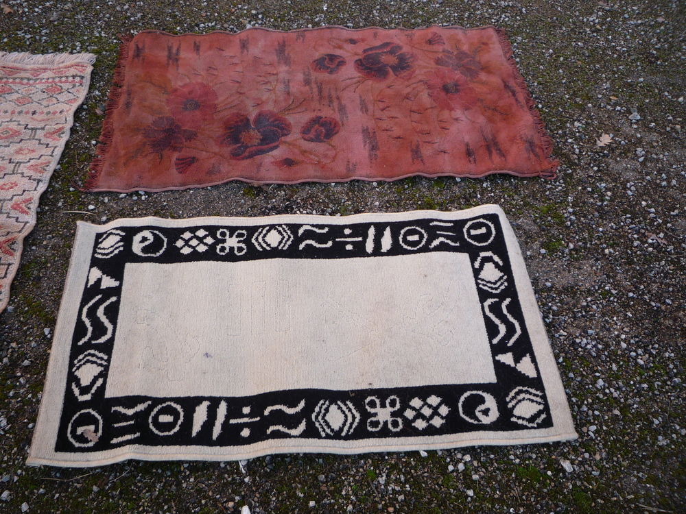 Carpette/tapis
blanc 107cm x 59cm
g&eacute;om&eacute;trique Décoration