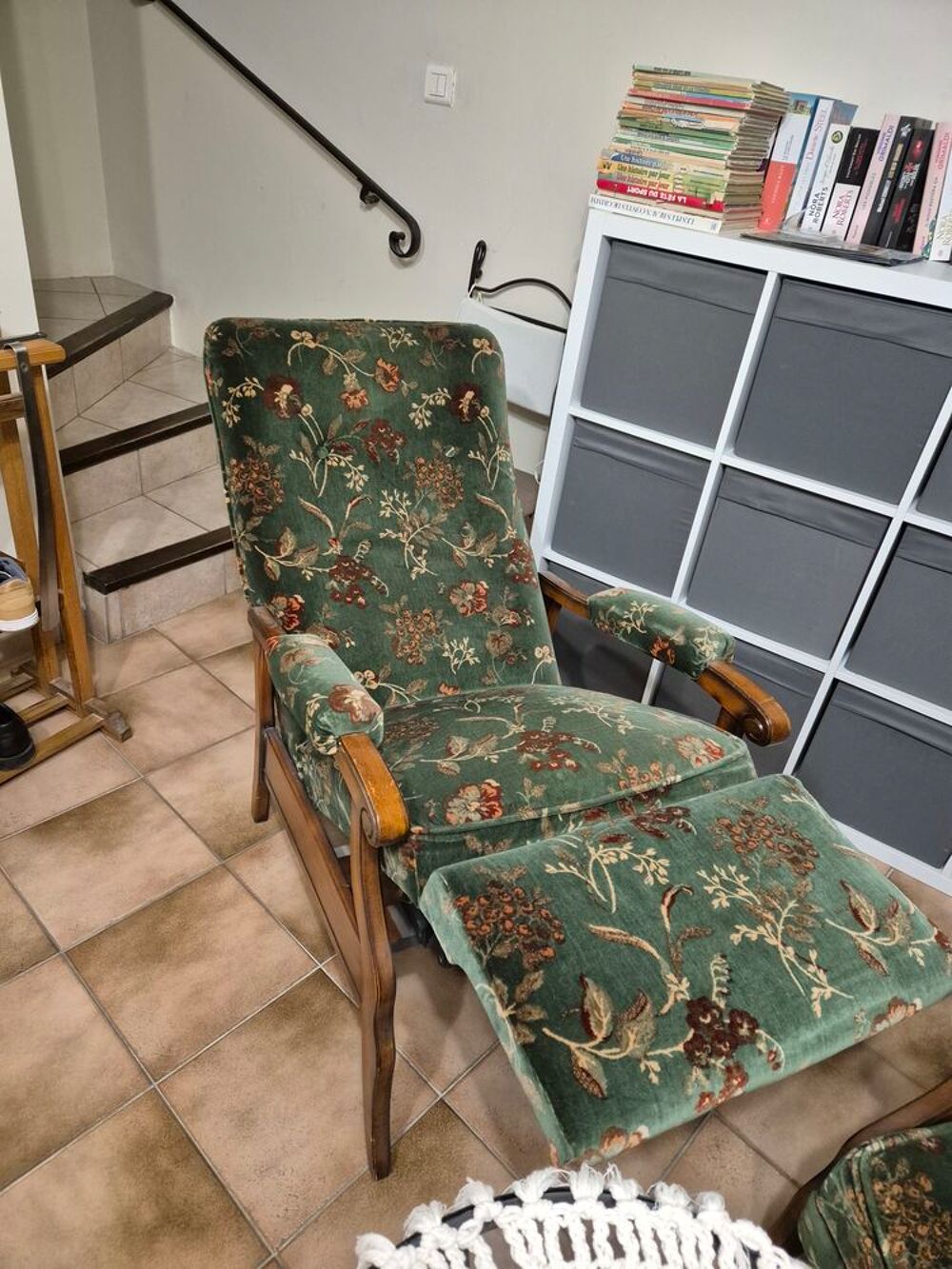Lot 2 fauteuils relax manuels Meubles