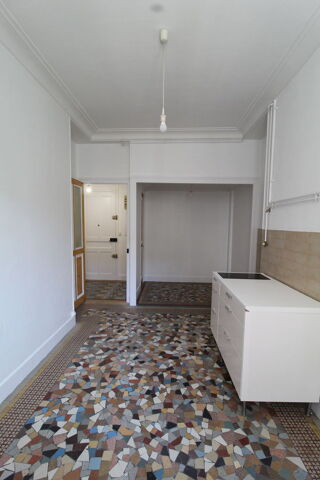 Appartement à louer 1 pièce 35 m²