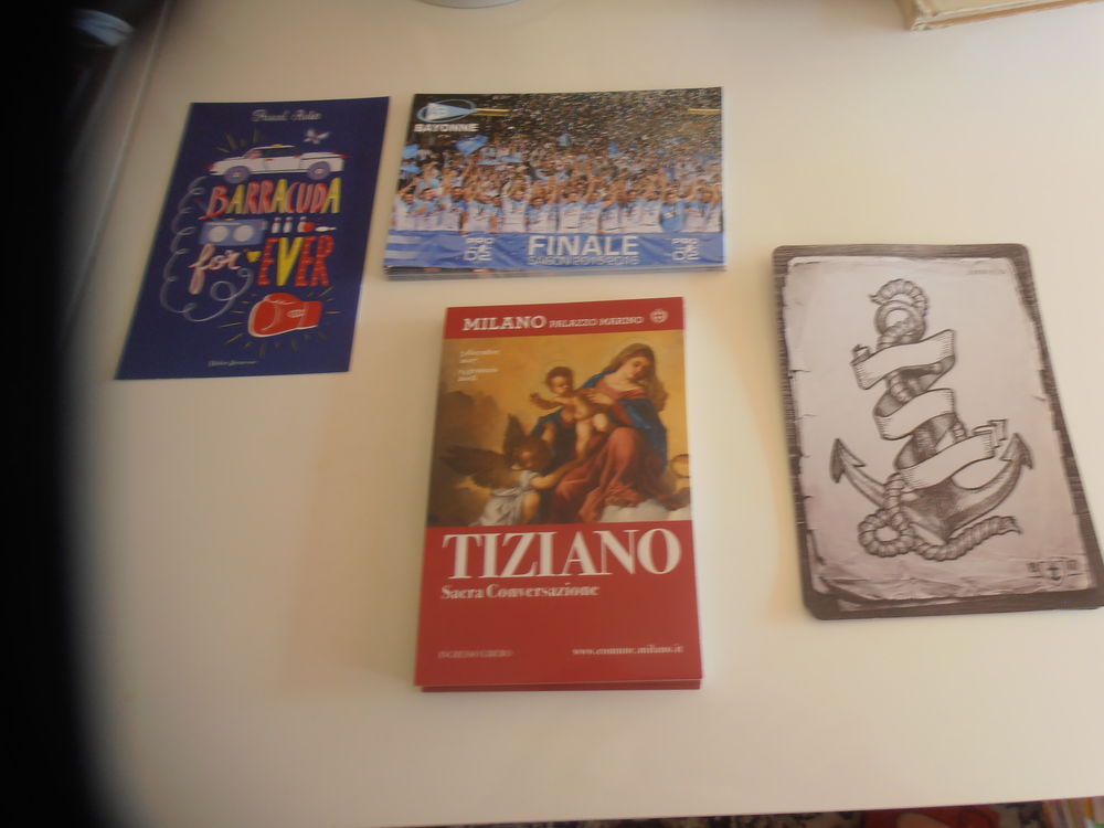 Lot de cartes postales publicitaires (45) Livres et BD