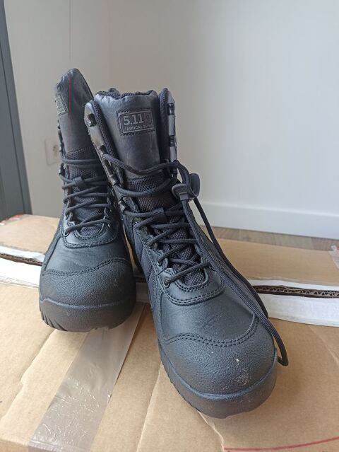 Chaussures militaire  50 Orgeval (78)