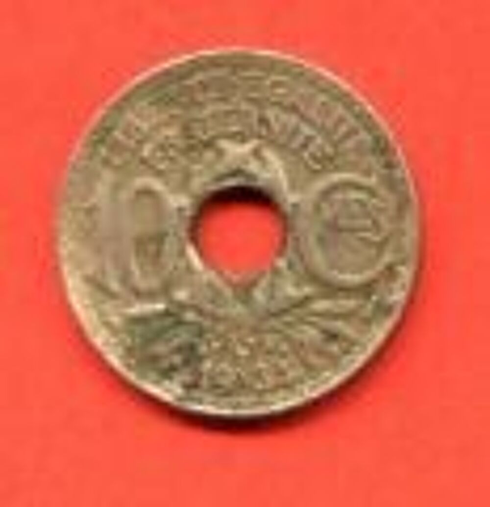 Tr&egrave;s rare pi&egrave;ce de10 centimes de 1934. 