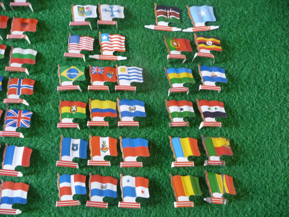 Drapeaux en m&eacute;tal de l'Alsacienne (Europe/Am&eacute;rique/Afrique) 