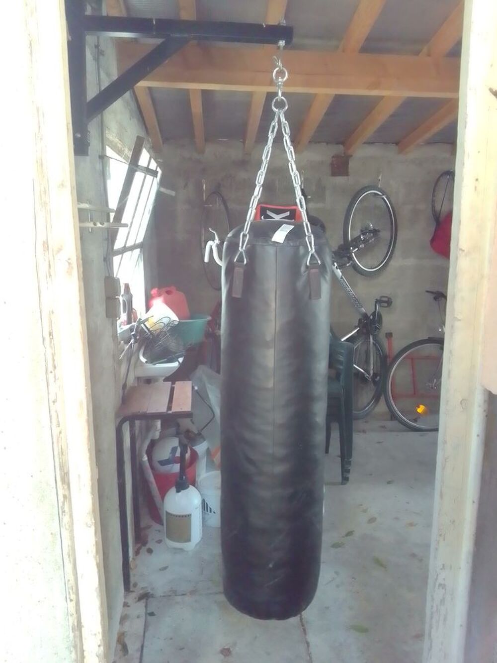 Sac de frappe pied/poing 35 kg adulte Sports