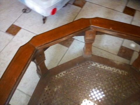 Table de salon. 25 Valence (26)