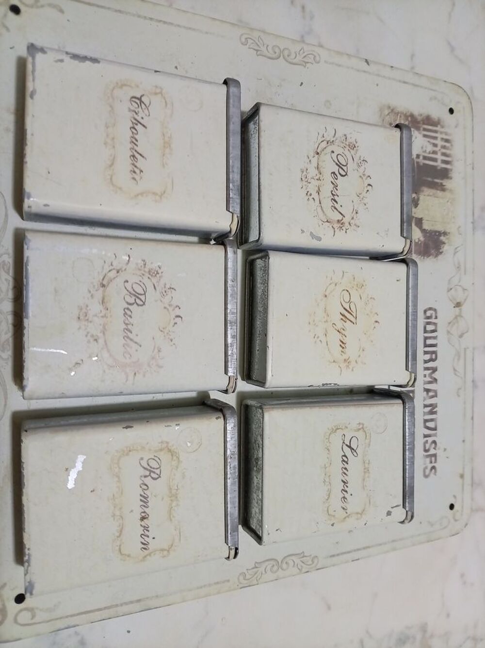 Distributeur d' &eacute;pices de cuisine Décoration