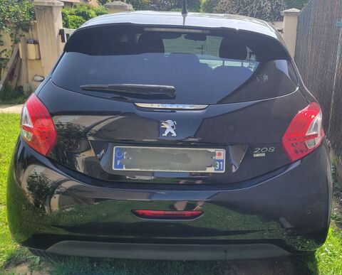 Peugeot 208 1.6 e-HDi 92ch BVM5 Style