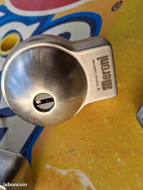 Pi&egrave;ces et &eacute;quipements Voiture Pi&egrave;ces et &eacute;quipements Voiture  occasion Odos 65310