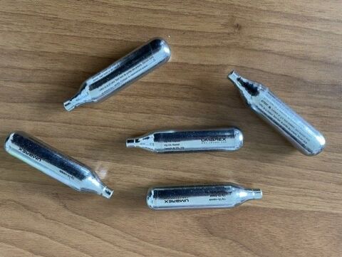 lot de 5 cartouches / capsules de CO� UMAREX 12�gr 5 Petiville (76)