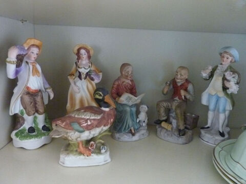 Anciennes Statues -  chien -  personnages- 3 Plaisir (78)