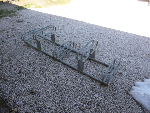 Porte-vélos Rack pour vélo 5 places 45 Ascou (09)