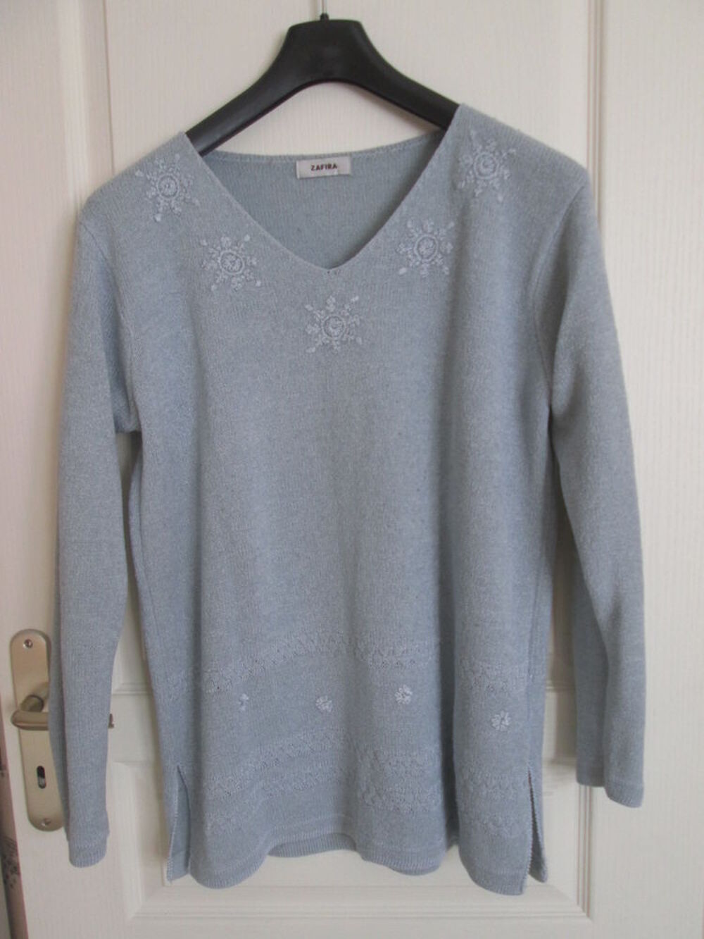 Pull bleu ciel femme taille L V�tements