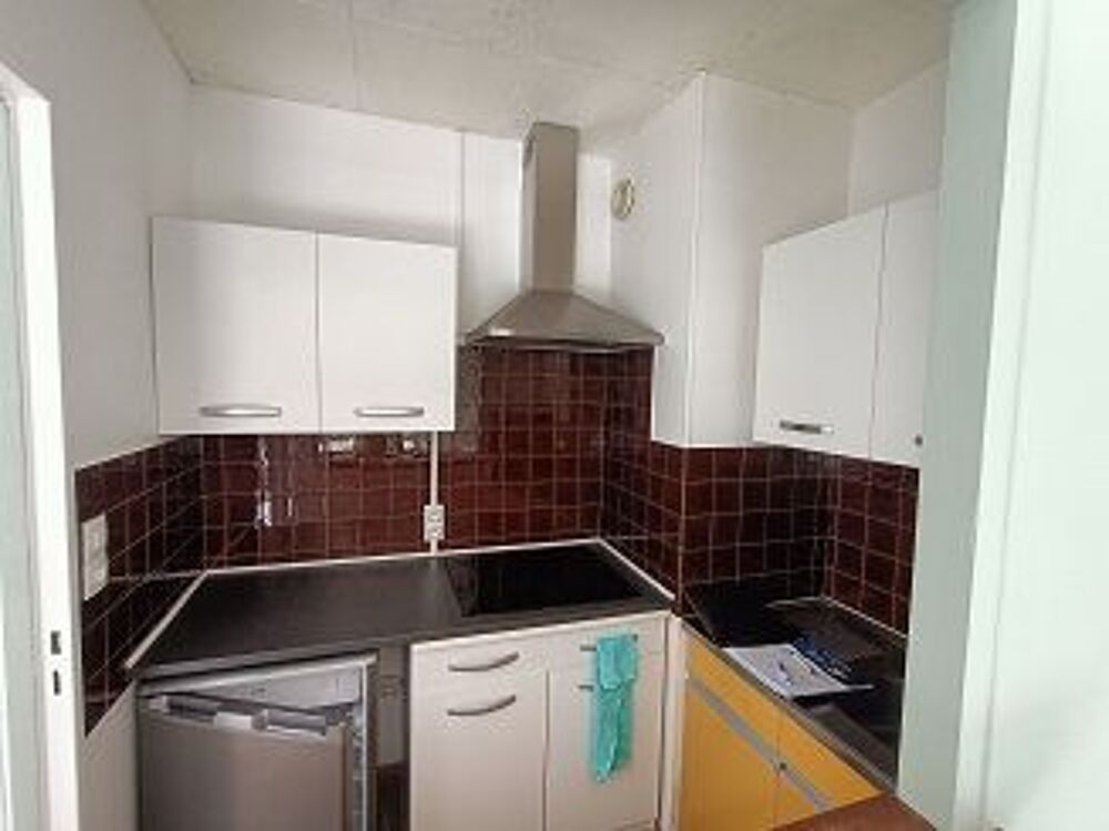 Location Appartement STUDIO CENTRE VILLE SENS Sens