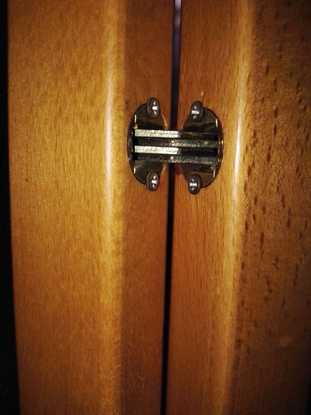 Paravent Art-D&eacute;co en h&ecirc;tre et en verre. Meubles