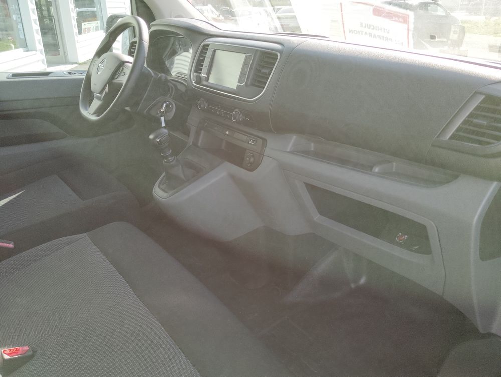 Vivaro VIVARO FGN TAILLE M BLUEHDI 120 S&S BVM6 PACK BUSINESS 2022 occasion 59820 Gravelines