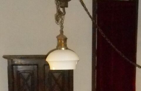 DEMI- GLOBE OPALINE BLANCHE 45 Cournonterral (34)