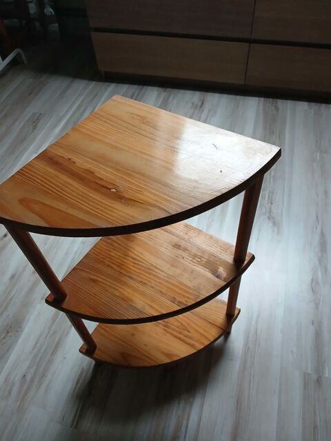 Etag�re+d'angle 6 Ablaincourt-Pressoir (80)