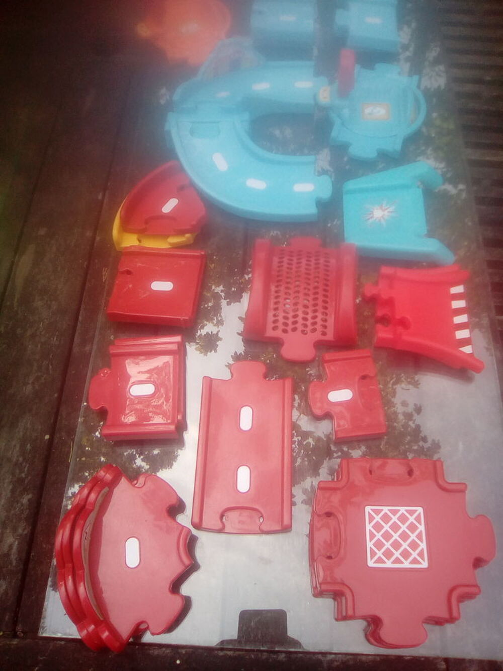 Vtech tut tut bolides City Tour 100 pi&egrave;ces + garage pompier Jeux / jouets