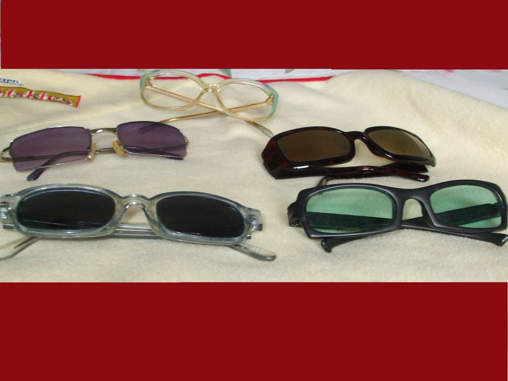  lunettes diverses Bijoux et montres