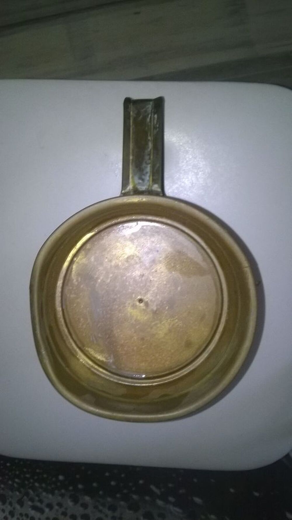 Ancien pot en cuivre 
Grave 1 LITER devant
