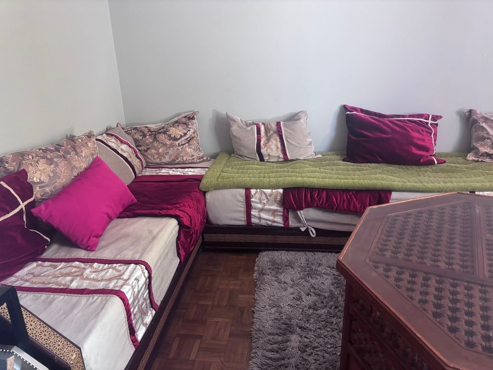 Salon marocain 
Meubles