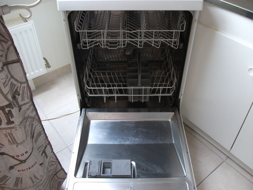 lave vaisselle Electroménager