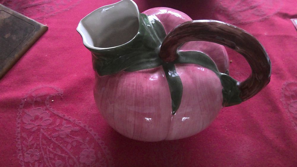 Pot &agrave; eau c&eacute;ramique
Dcoration
