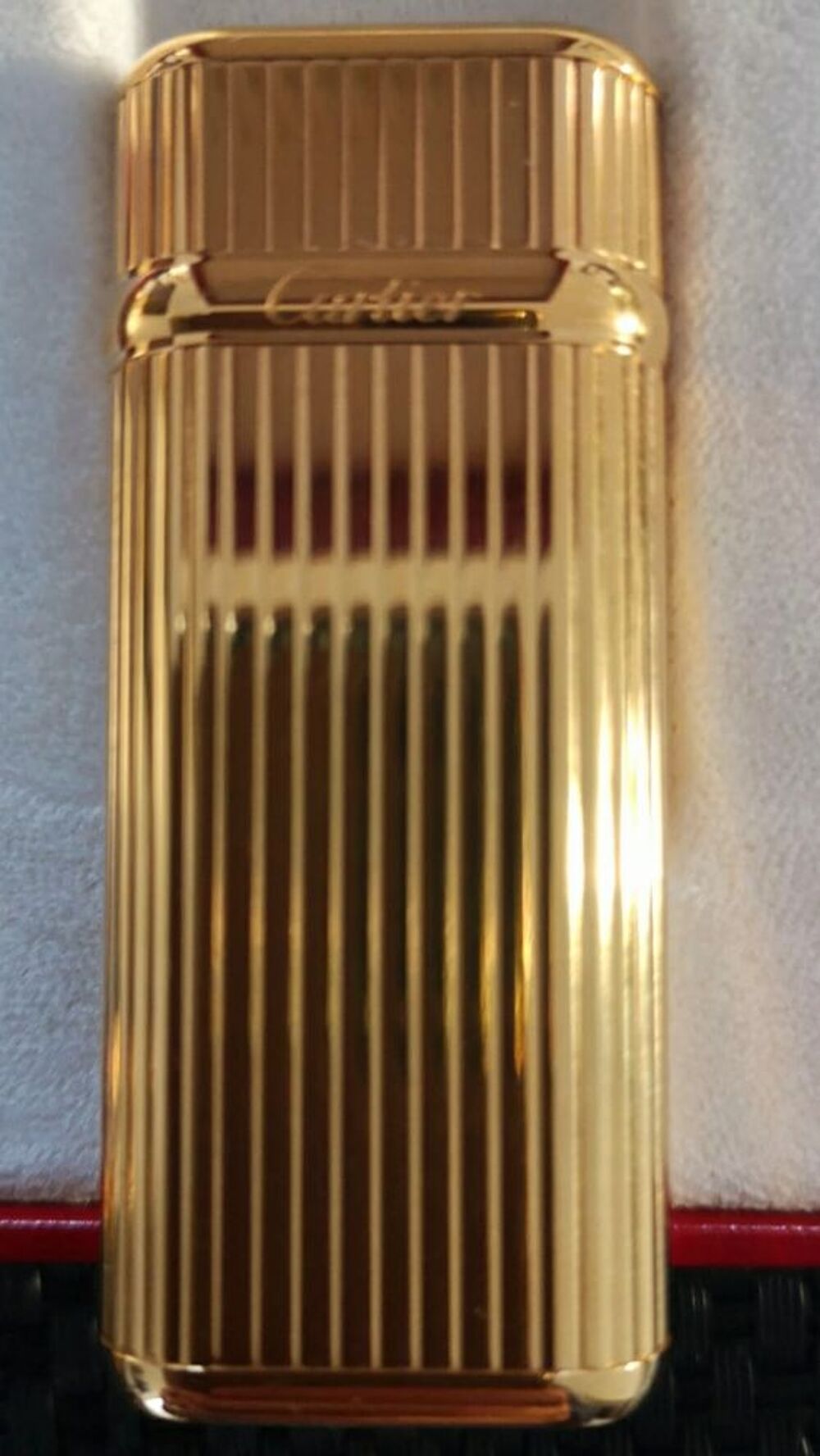 Briquet CARTIER plaqu&eacute; or 