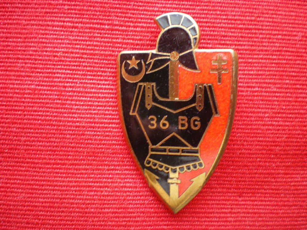 Insigne du G&eacute;nie - 36&deg; Bataillon du G&eacute;nie. 