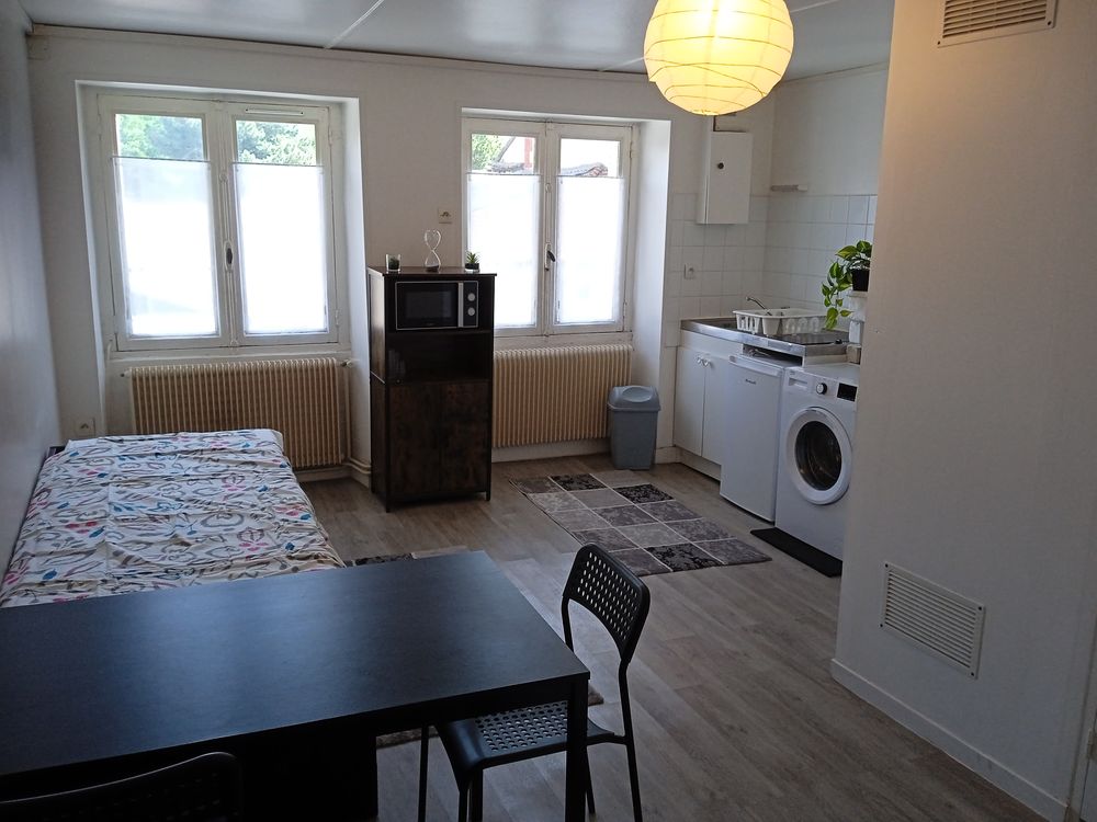 Location Appartement Studio étudiant (chauffage, eau, électricité tout compris) Saint-Étienne