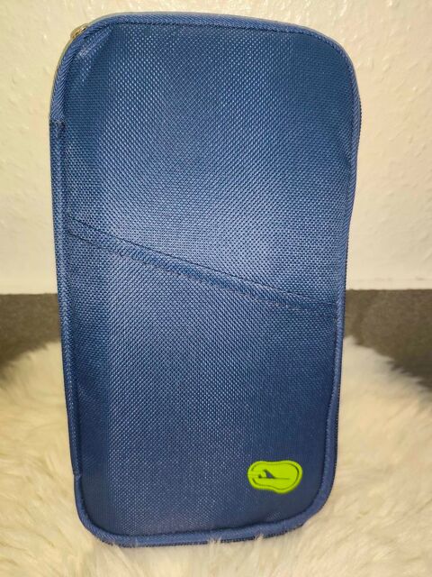 pochette voyage pour rangement passeport, billet, argent 10 67000 Strasbourg