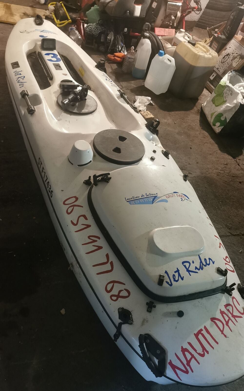 Kayak &agrave; moteur Sports