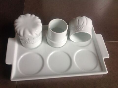 6 mises en bouche en porcelaine blanche 15 Fontvieille (13)