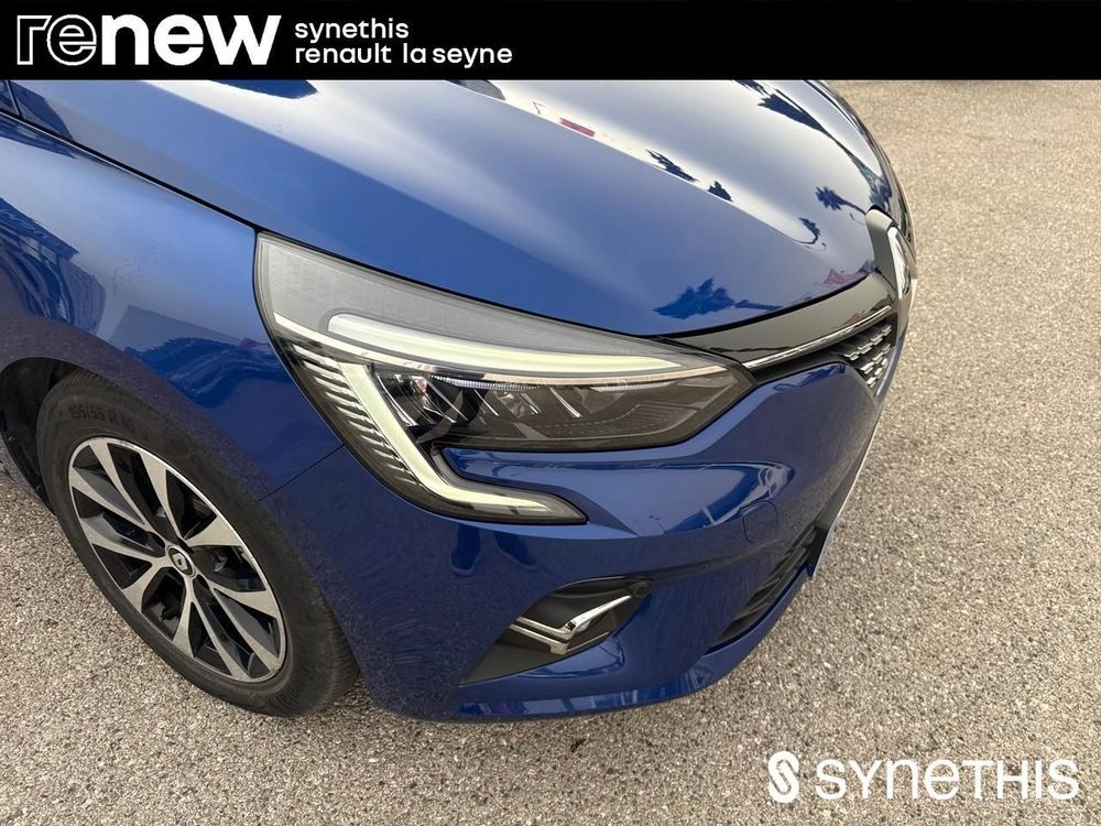 Clio V Clio E-Tech full hybrid 145 Techno 2023 occasion 83500 La Seyne-sur-Mer