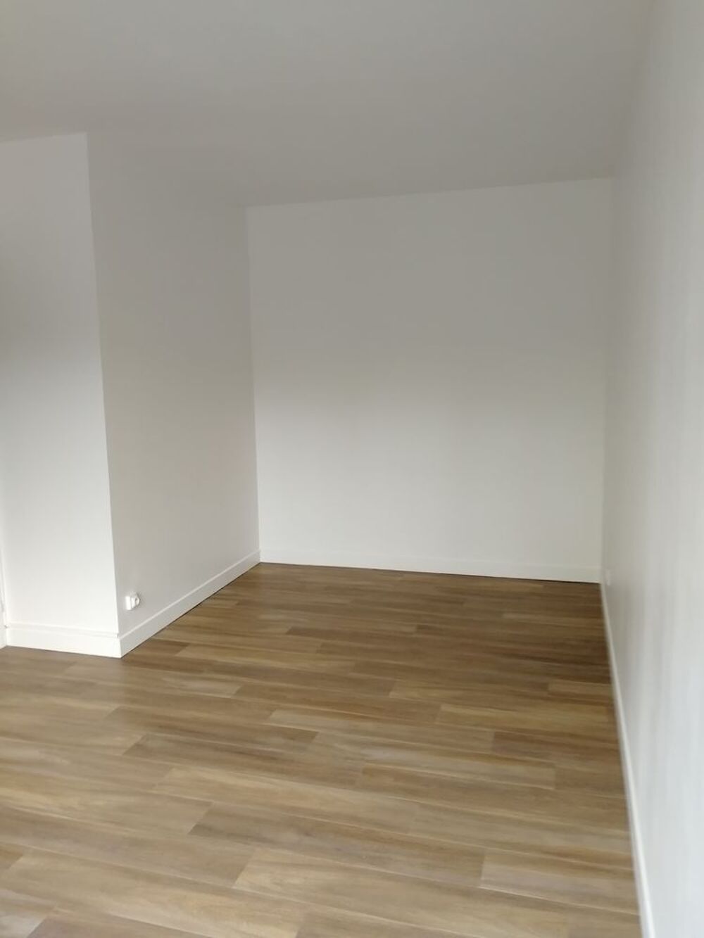 Location Appartement Studio lumineux avec parking Troyes