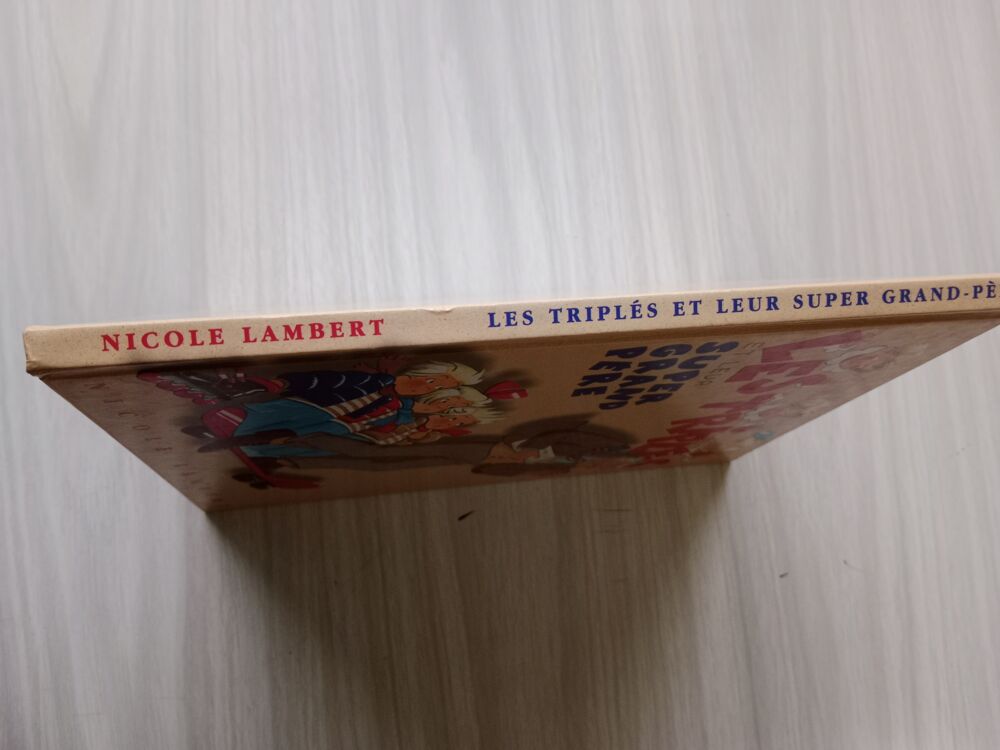 Les Tripl&eacute;s et leur SUPER Grand-p&egrave;re Livres et BD